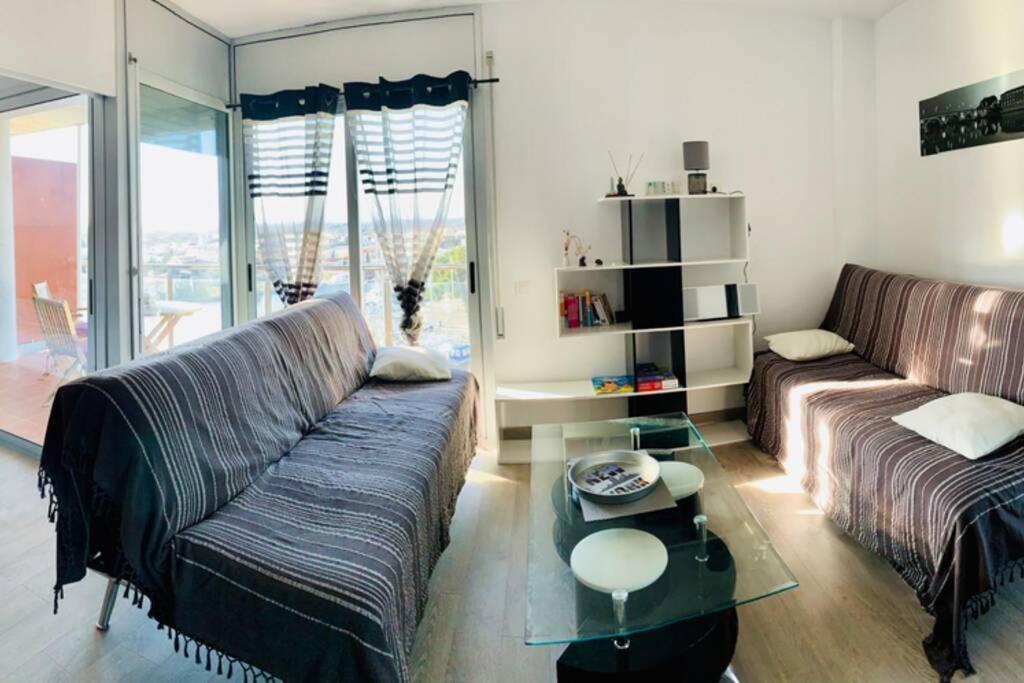 Les Marines Apartment Roses Exterior photo